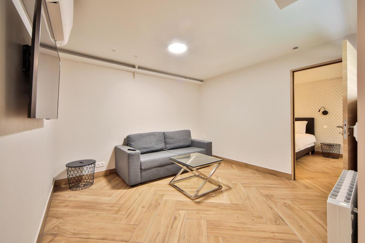 Apartamento Blue Nights 49 *